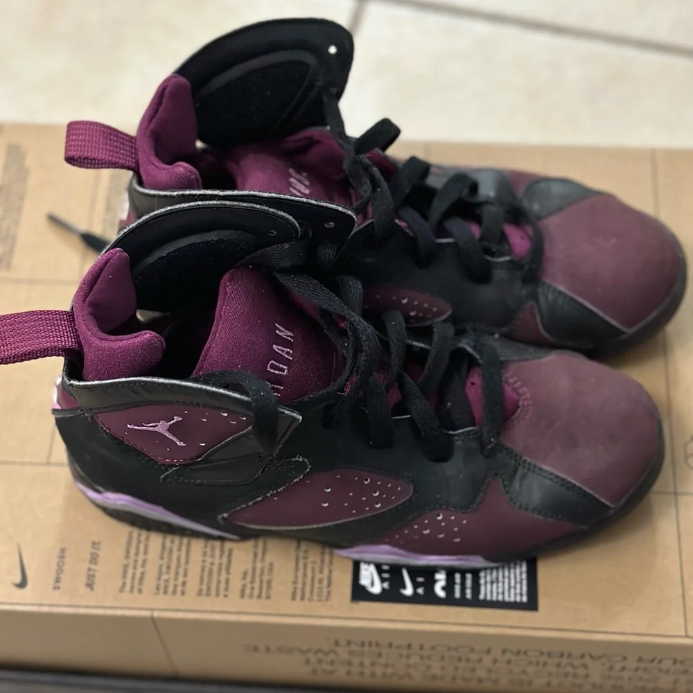Nike‎ Jordans